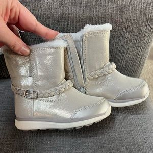 Stride Rite boots